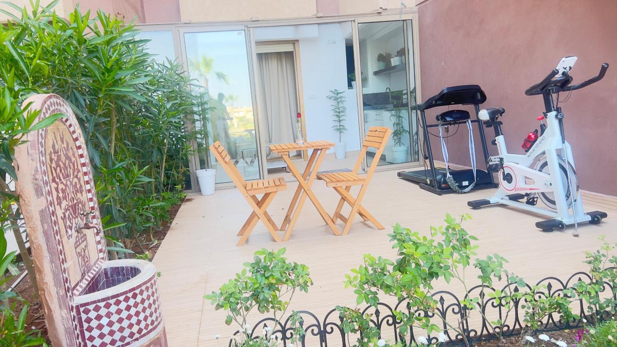 Appartement De Luxe Avec Jardin Vue Sur La Piscine Golf Securise 24H Sur 24 A 5 Minutes De L Aeroport Маракеш Екстериор снимка