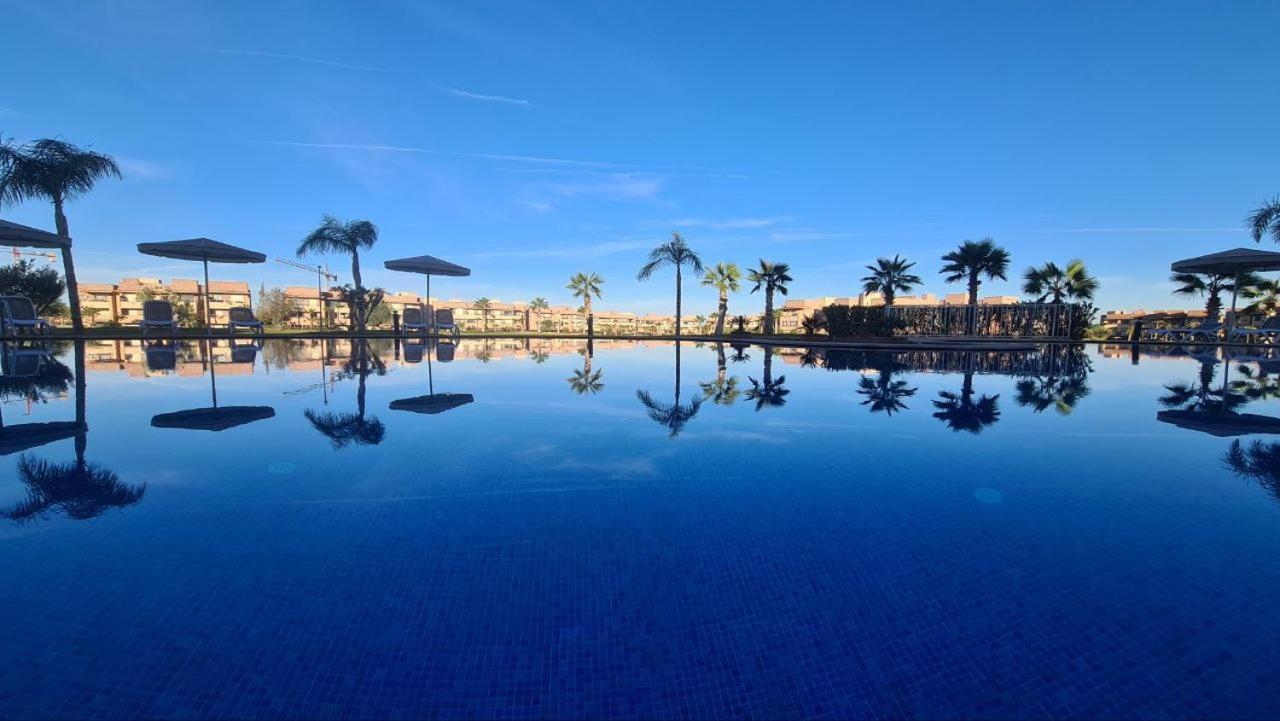Appartement De Luxe Avec Jardin Vue Sur La Piscine Golf Securise 24H Sur 24 A 5 Minutes De L Aeroport Маракеш Екстериор снимка