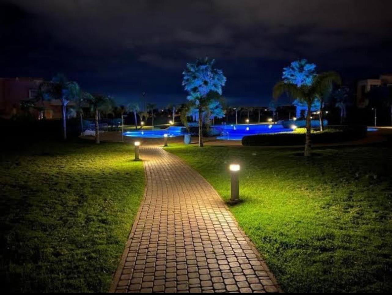 Appartement De Luxe Avec Jardin Vue Sur La Piscine Golf Securise 24H Sur 24 A 5 Minutes De L Aeroport Маракеш Екстериор снимка