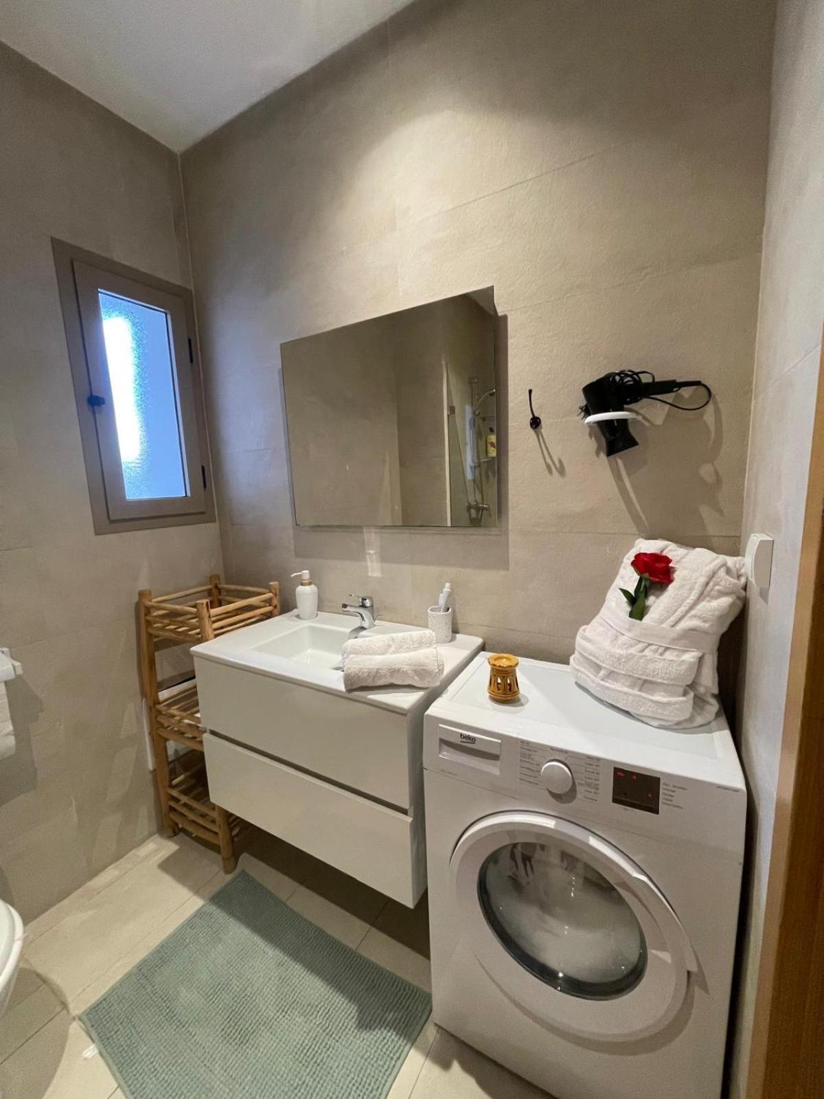 Appartement De Luxe Avec Jardin Vue Sur La Piscine Golf Securise 24H Sur 24 A 5 Minutes De L Aeroport Маракеш Екстериор снимка